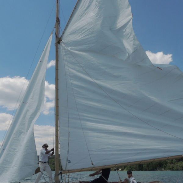 boat with sail opening